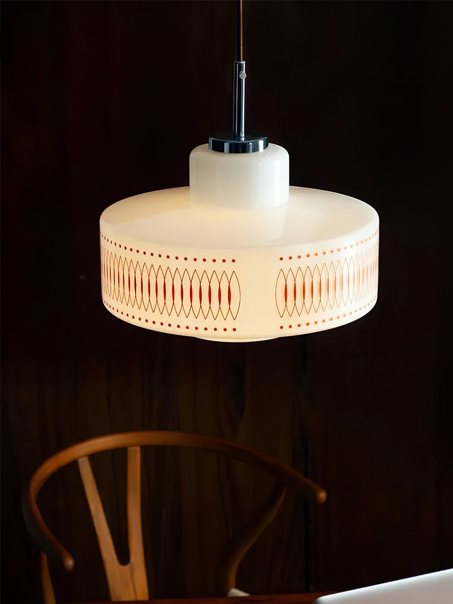 Moderne glazen hanglamp in de vorm van een kalebas HL354