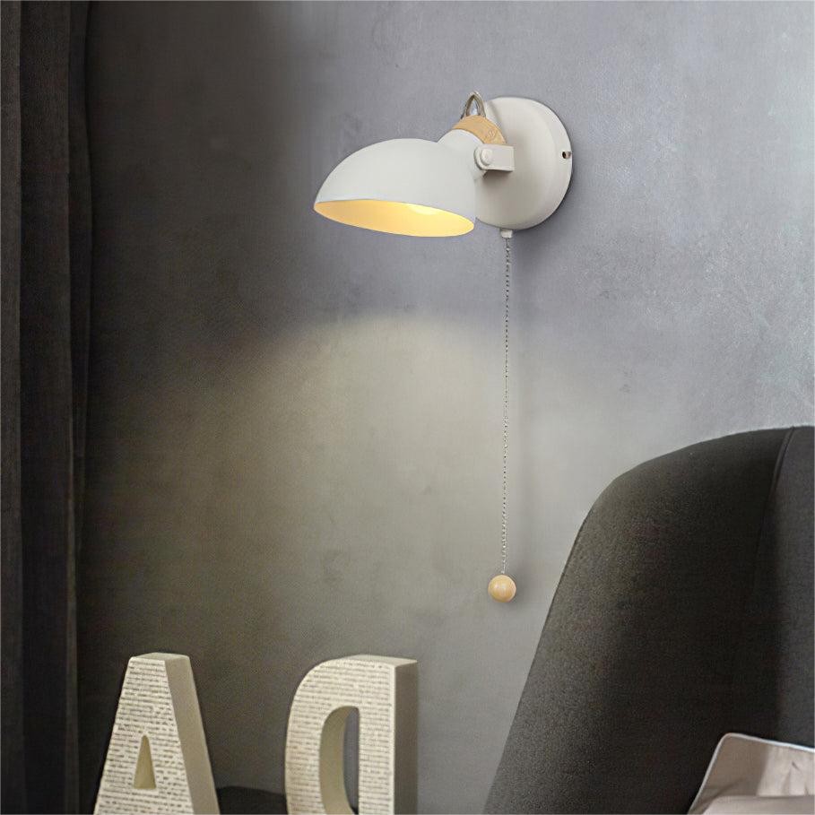Scandinavische draaibare metalen houten wandlamp HL74