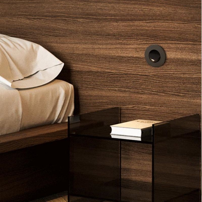 Draaibare inbouw led leeslamp voor naast het bed HL149