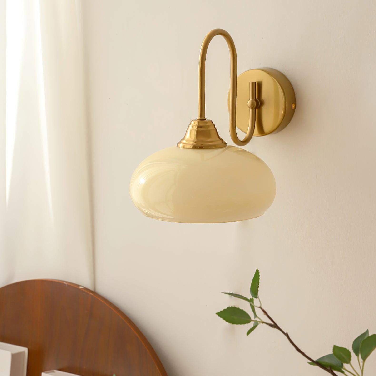Bauhaus Wind Cream Glazen Kap Metalen Gebogen Paal Wandlamp HL958