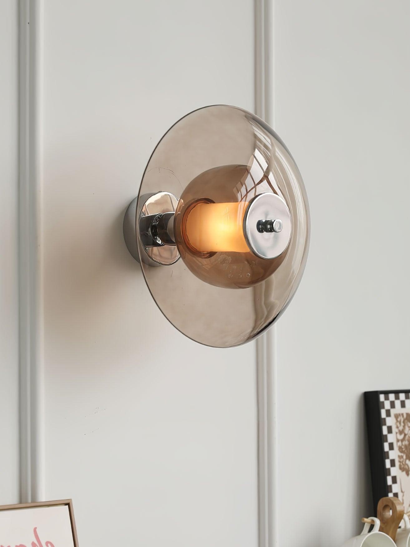 Vliegende Schotel Plug-in Wandlamp HL425