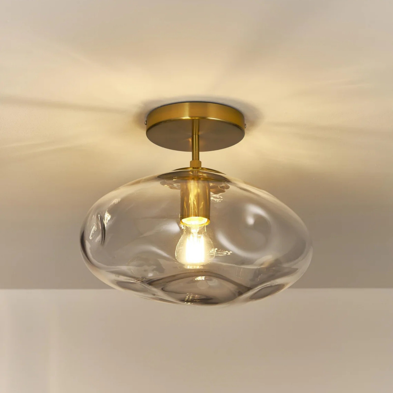 Moderne plafondlamp van chroomspiegelglas - minimalistische stijl voor woonkamer HL1054