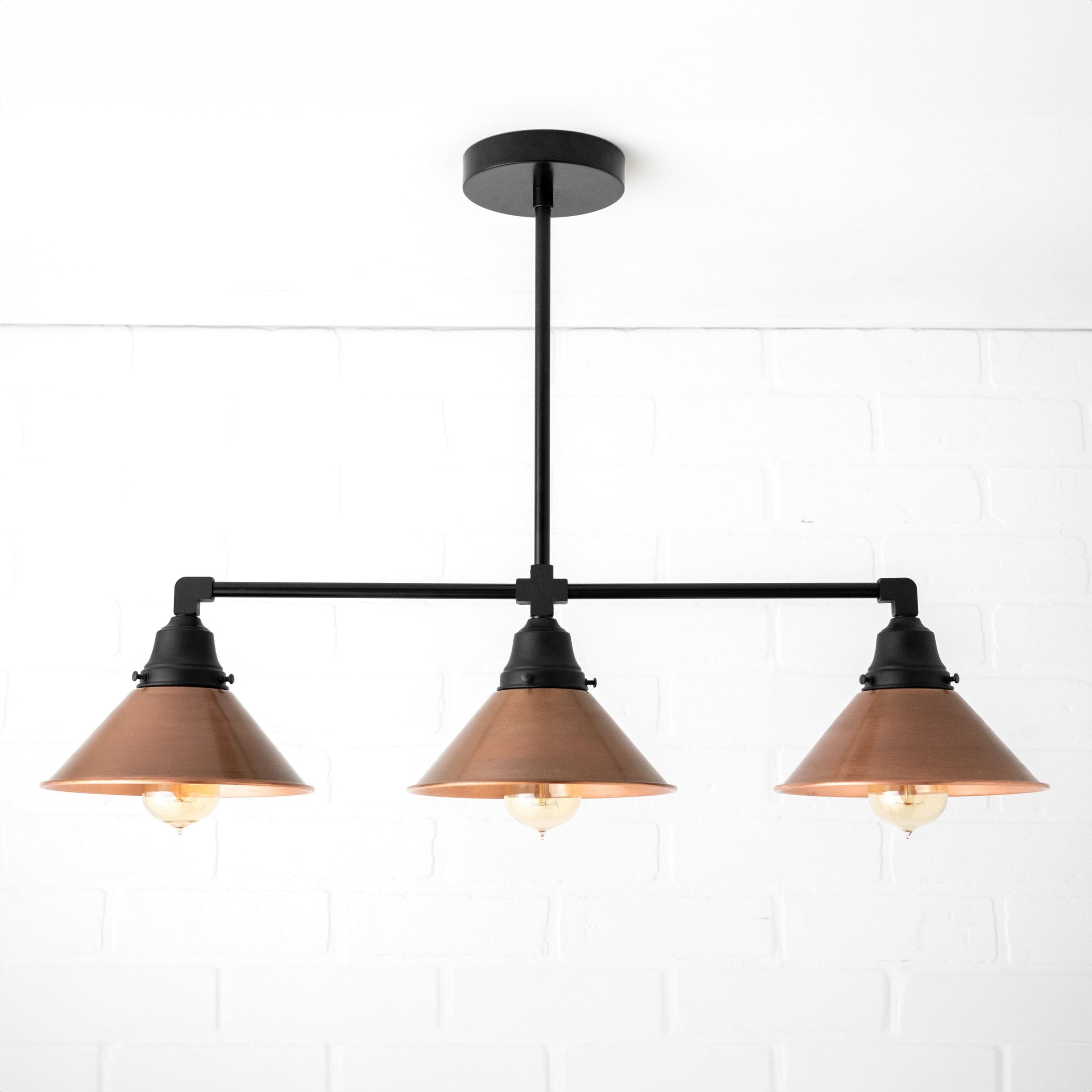 Conique metalen handverouderde koperen kroonluchter - 3-lichts industriële hanglamp - Island Lighting HL1751