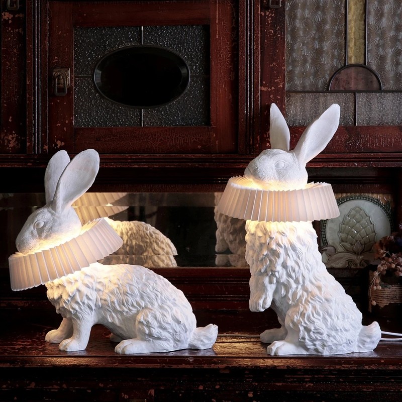 Moderne Witte Konijn Creatieve Hars Tafellamp
