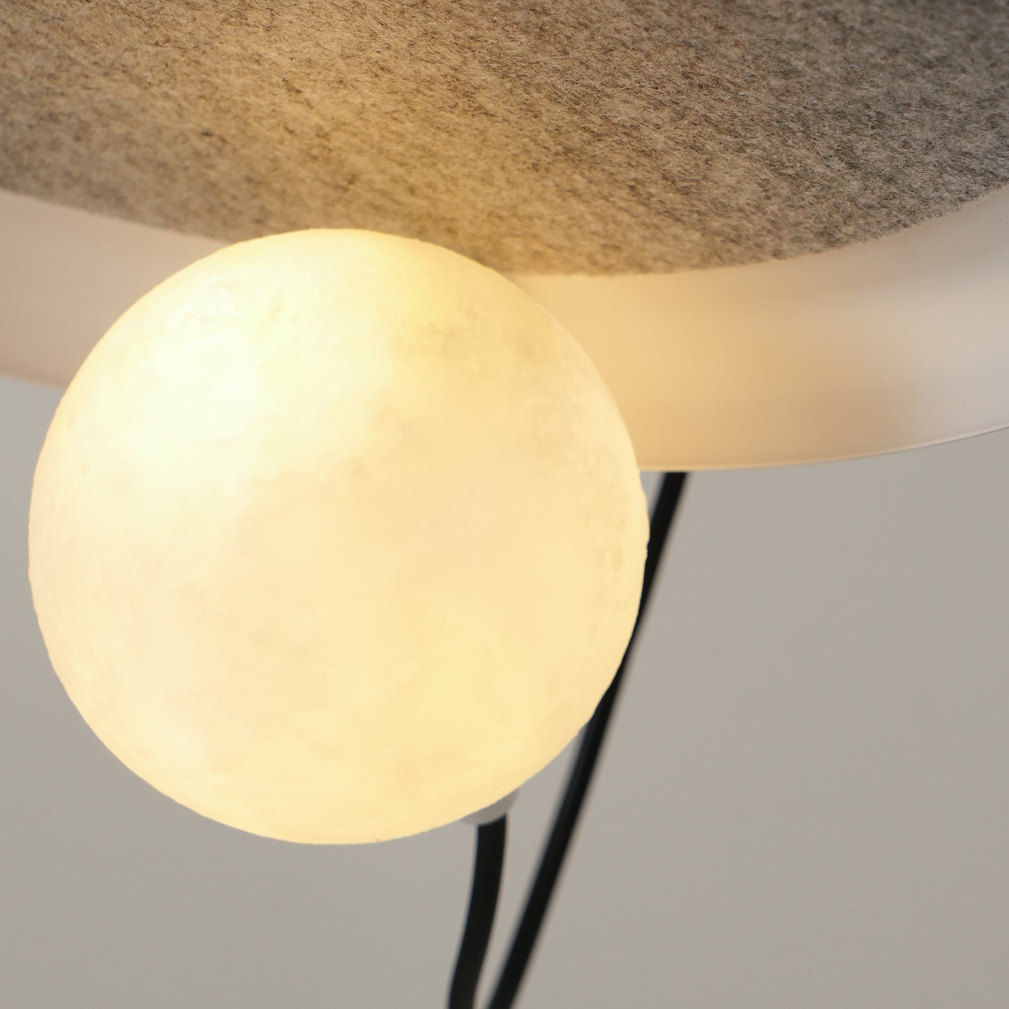 Akoestische schijf hanglamp HL3001