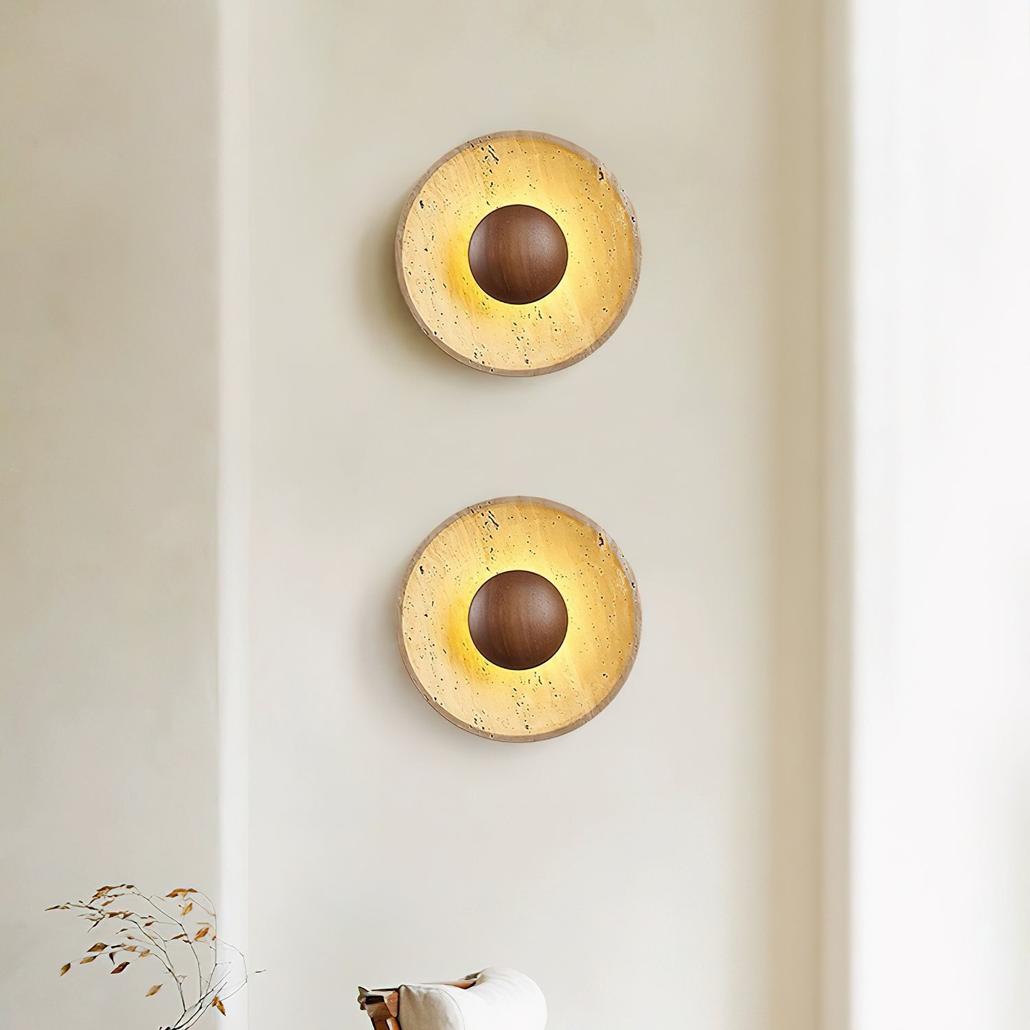 Middeleeuwse gele travertijnhouten wandlamp HL975