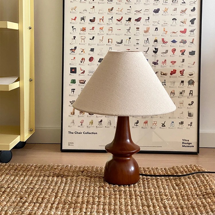 Olivia Vintage Massief Houten Tafellamp HL1259