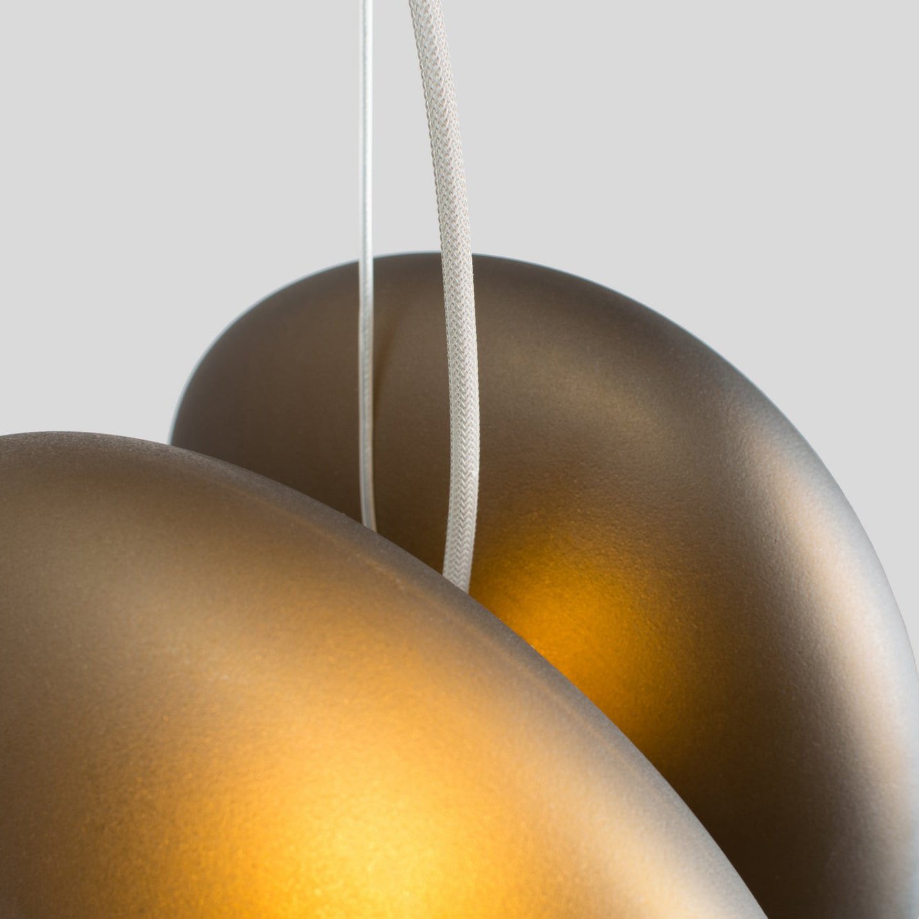 Doorschijnende hanglamp van matglas HL867