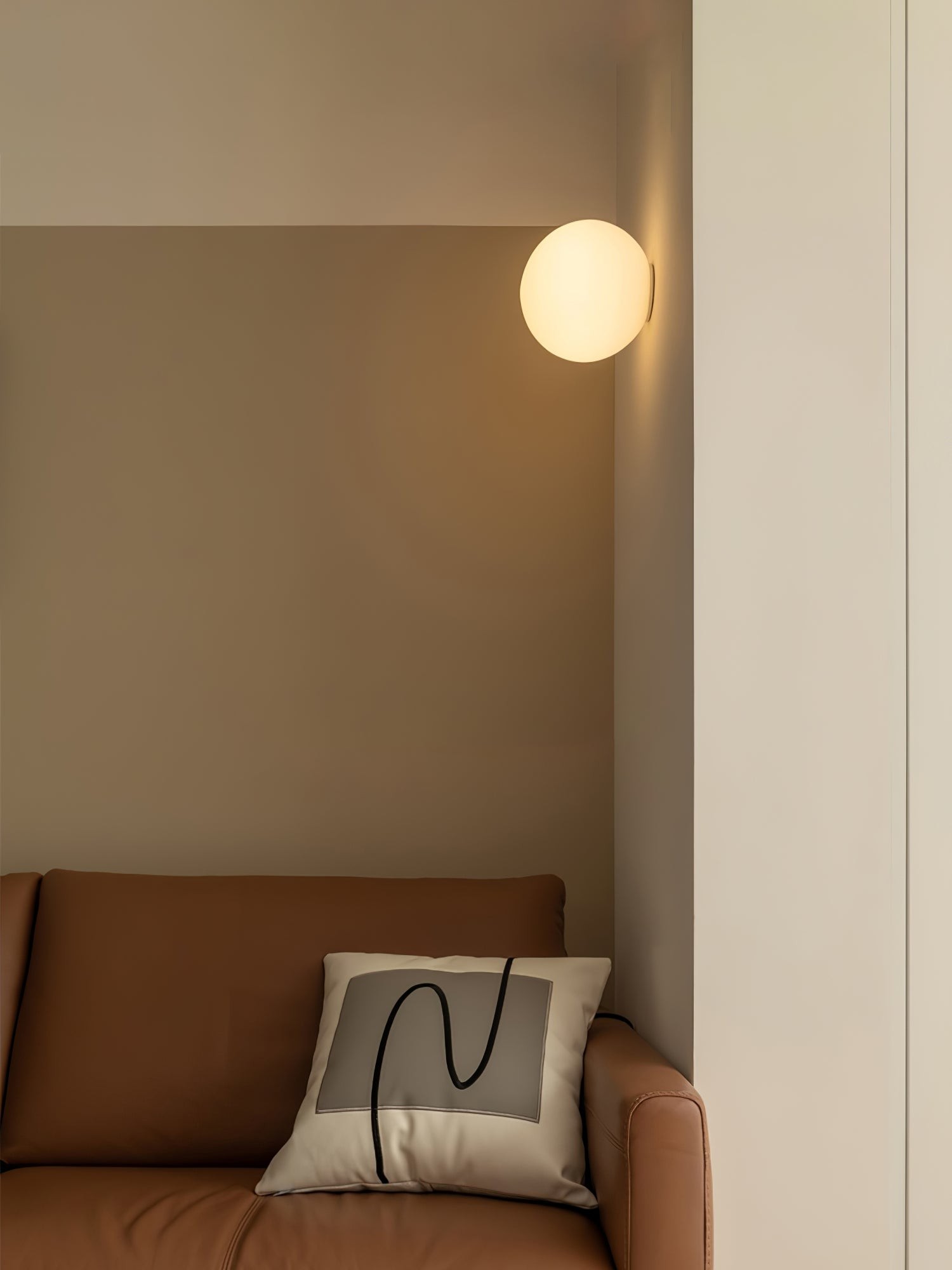 Minimalistische Bauhaus Orb Stijl Wandlamp HL531