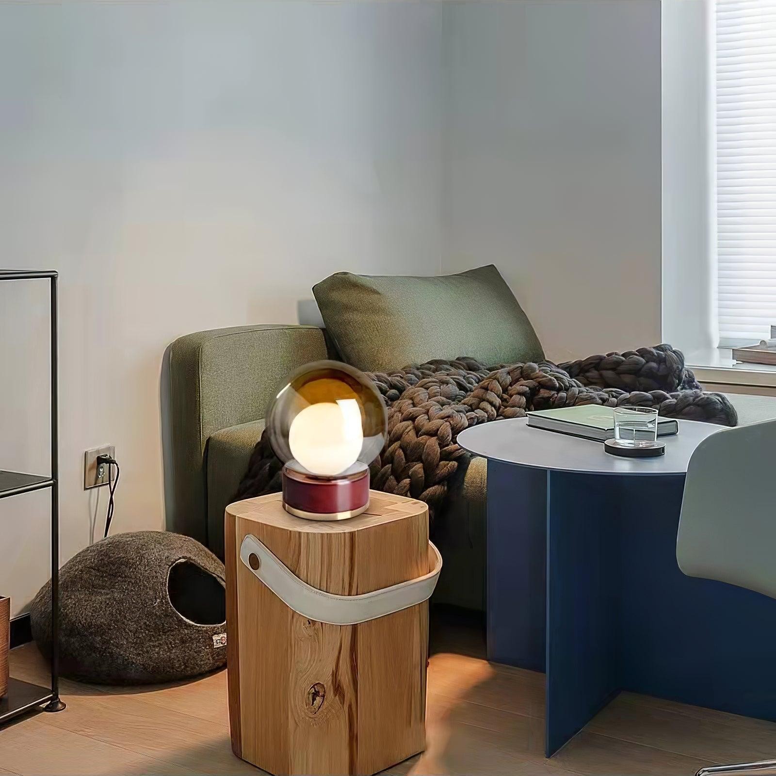 Eenvoudige creatieve houten bol tafellamp HL779