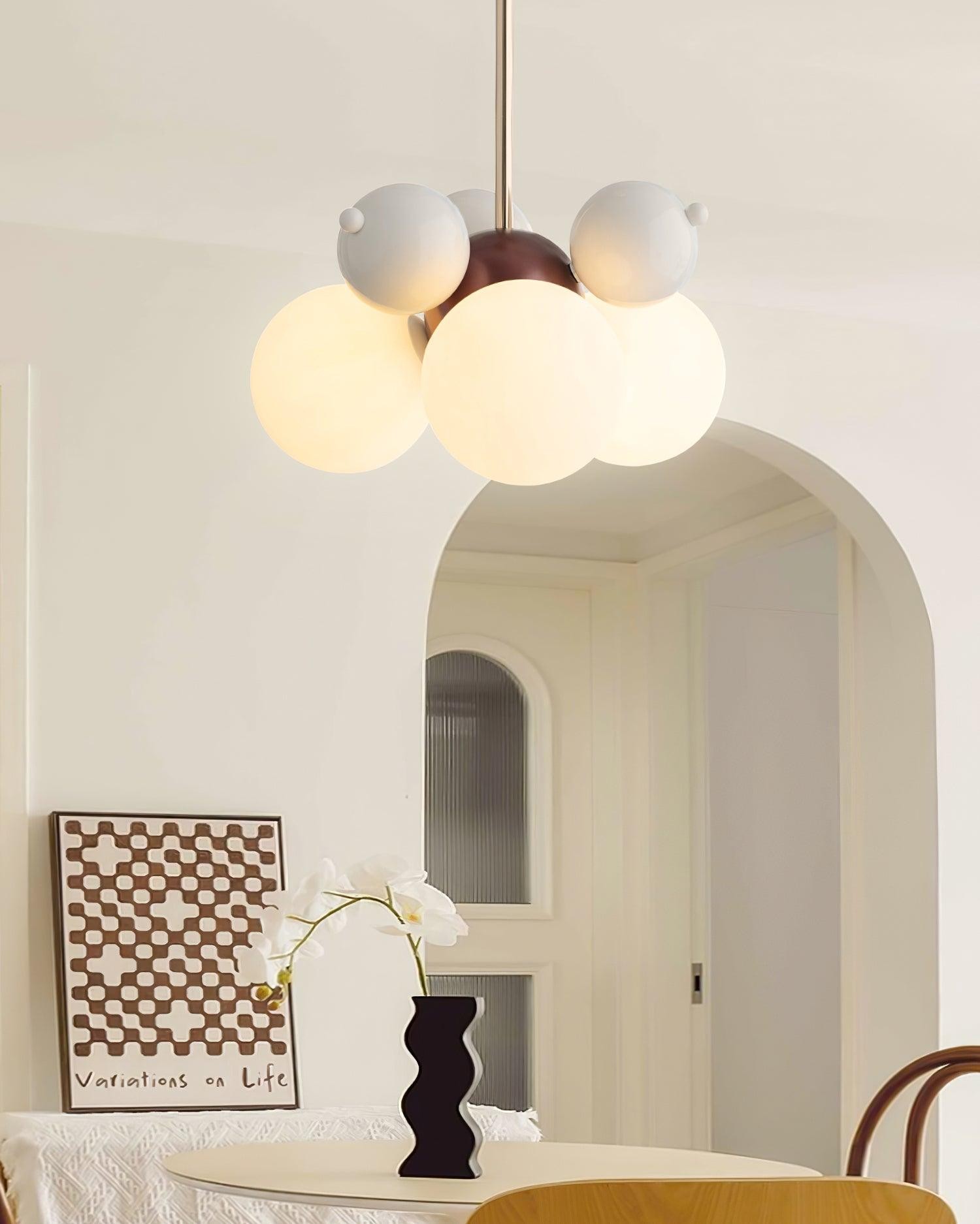 Moderne hanglamp in de vorm van een bubbellamp HL675
