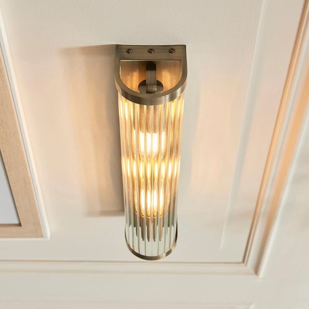 RibGlow Art Deco wandlamp met geribbeld glas - Vintage-geïnspireerde wandlamp voor de woonkamer HL2037