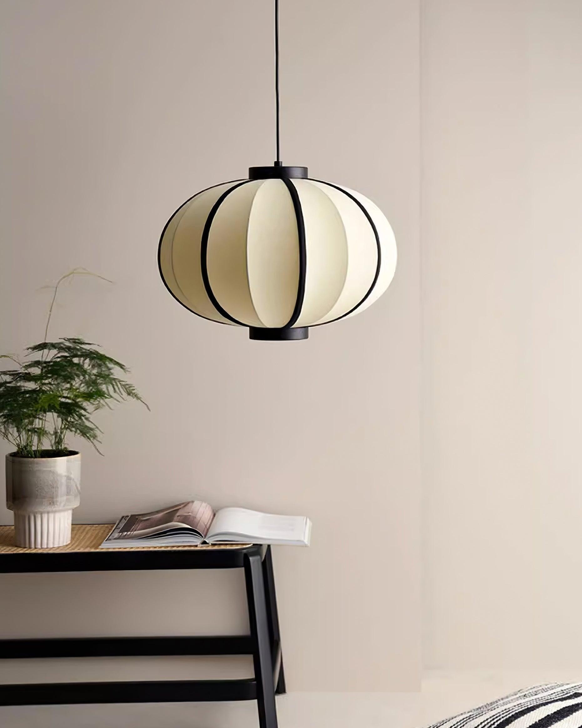 Minimalistische zwart-witte lantaarn hanglamp HL816