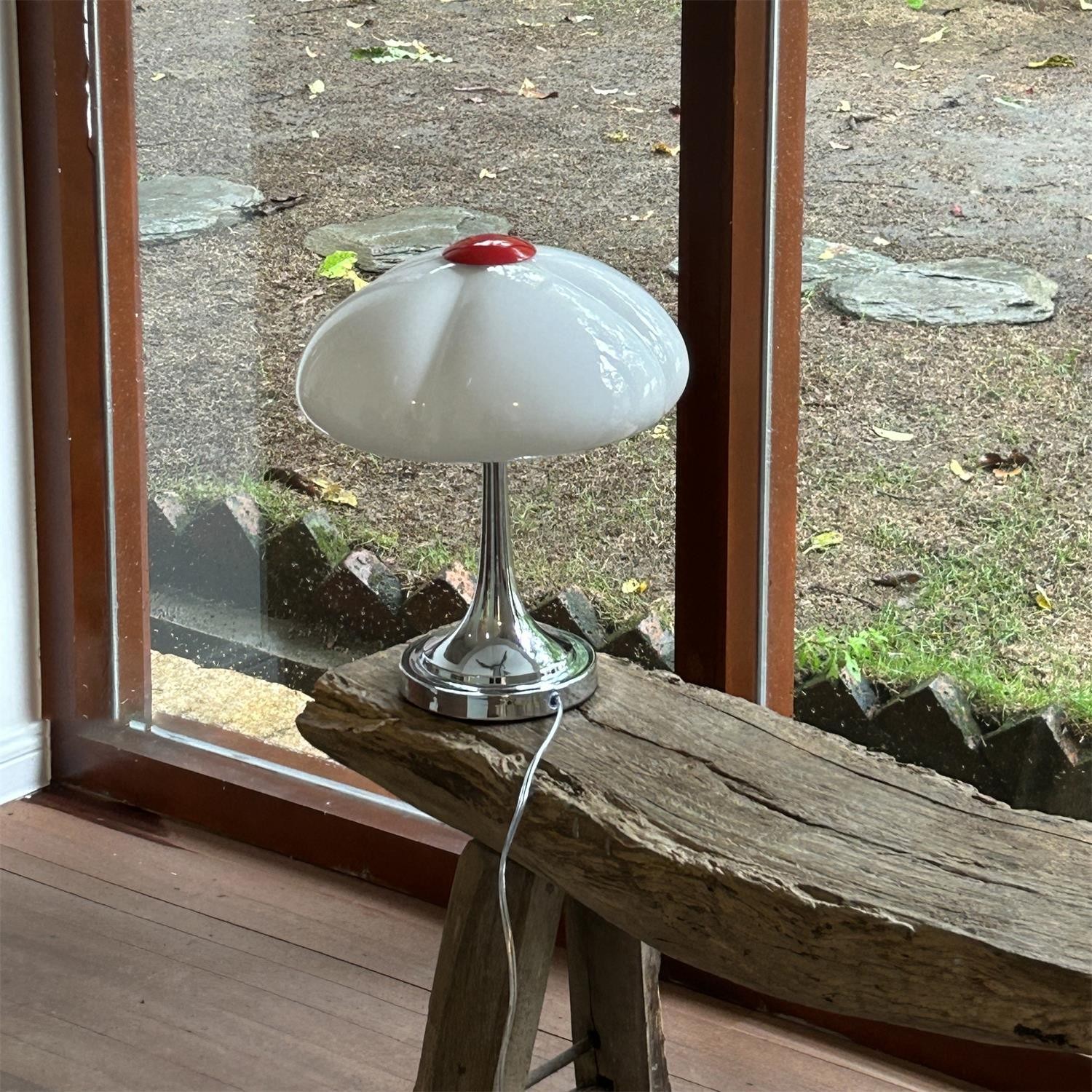 Crèmekleurige glazen paddestoel tafellamp HL883