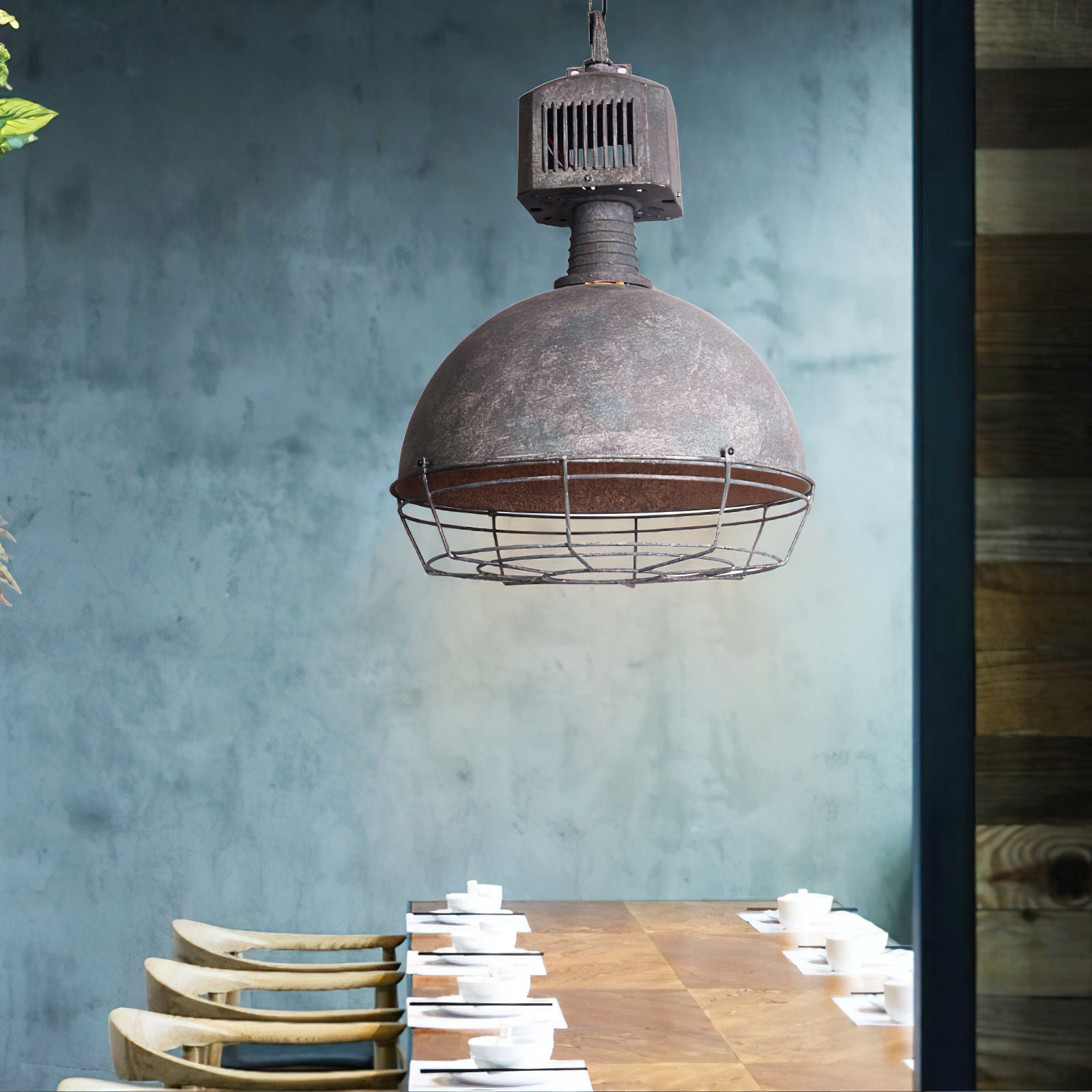 Hanglamp met metalen omhulsel in industriële stijl HL3022
