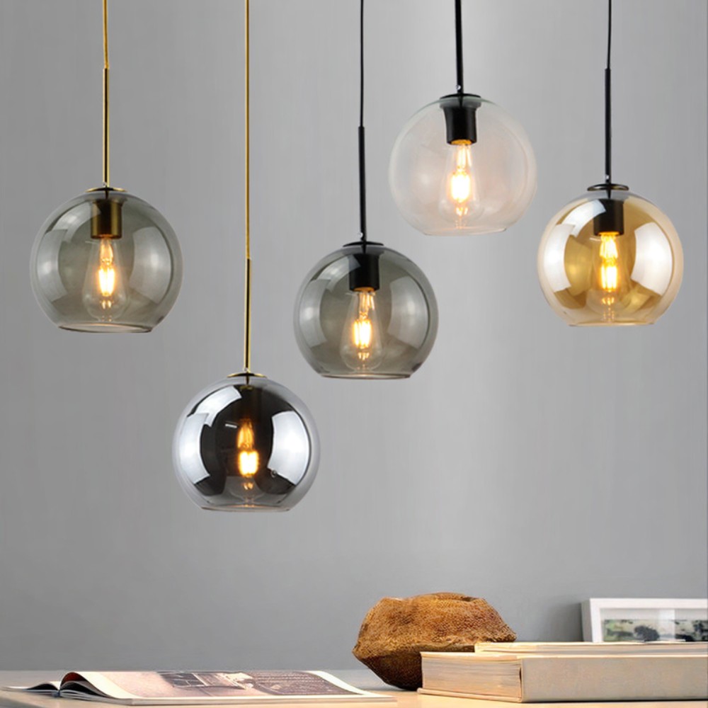 Solara Nordic bolvormige glazen hanglamp HL3496