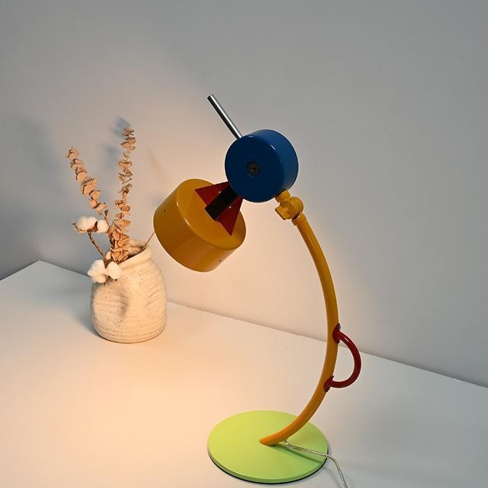 Creatieve kleurrijke geometrische tafellamp voor kinderkamer HL131