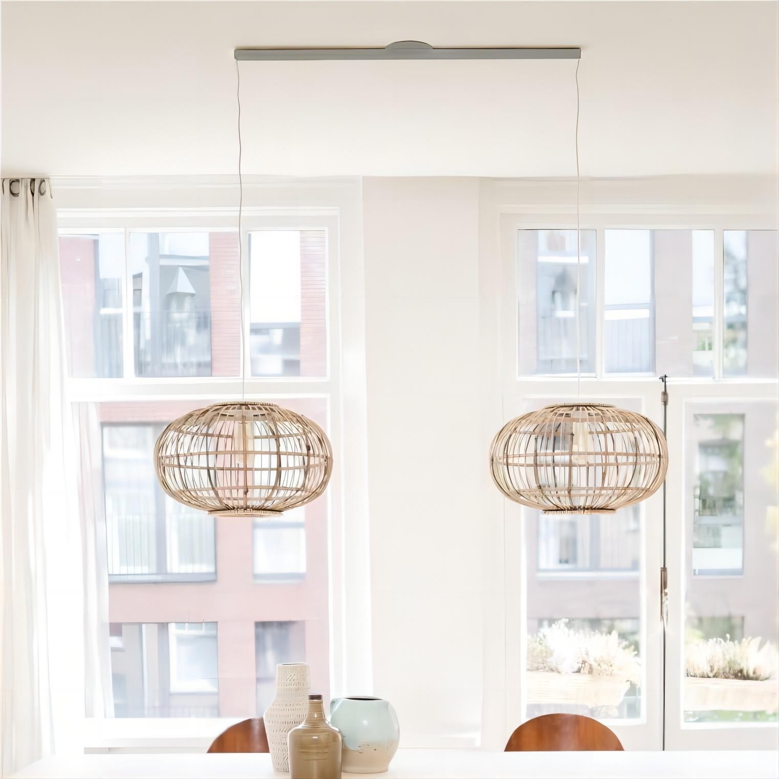 Zwenkarm enkel ophangsysteem voor een hanglamp HL202