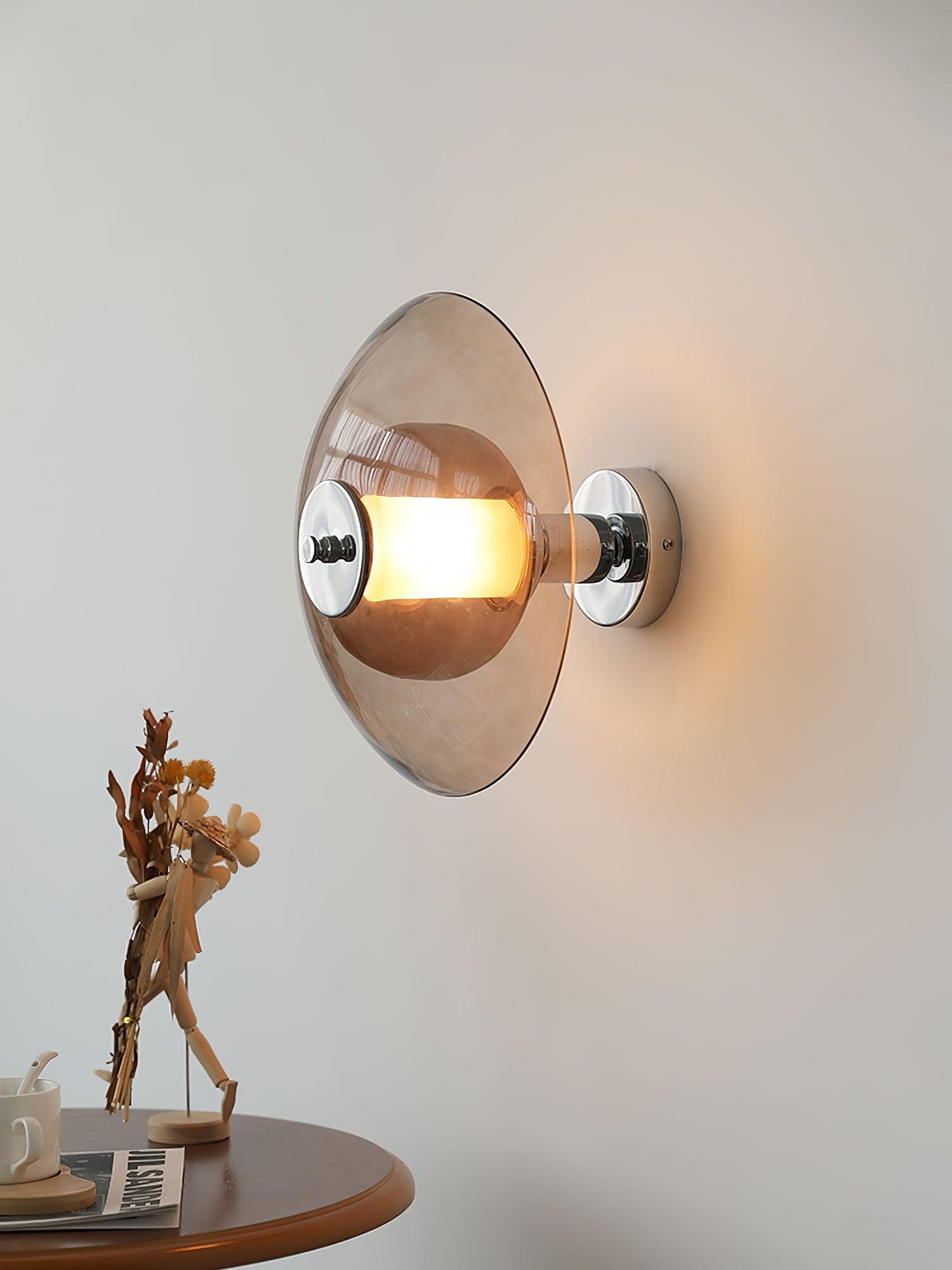 Vliegende Schotel Plug-in Wandlamp HL425