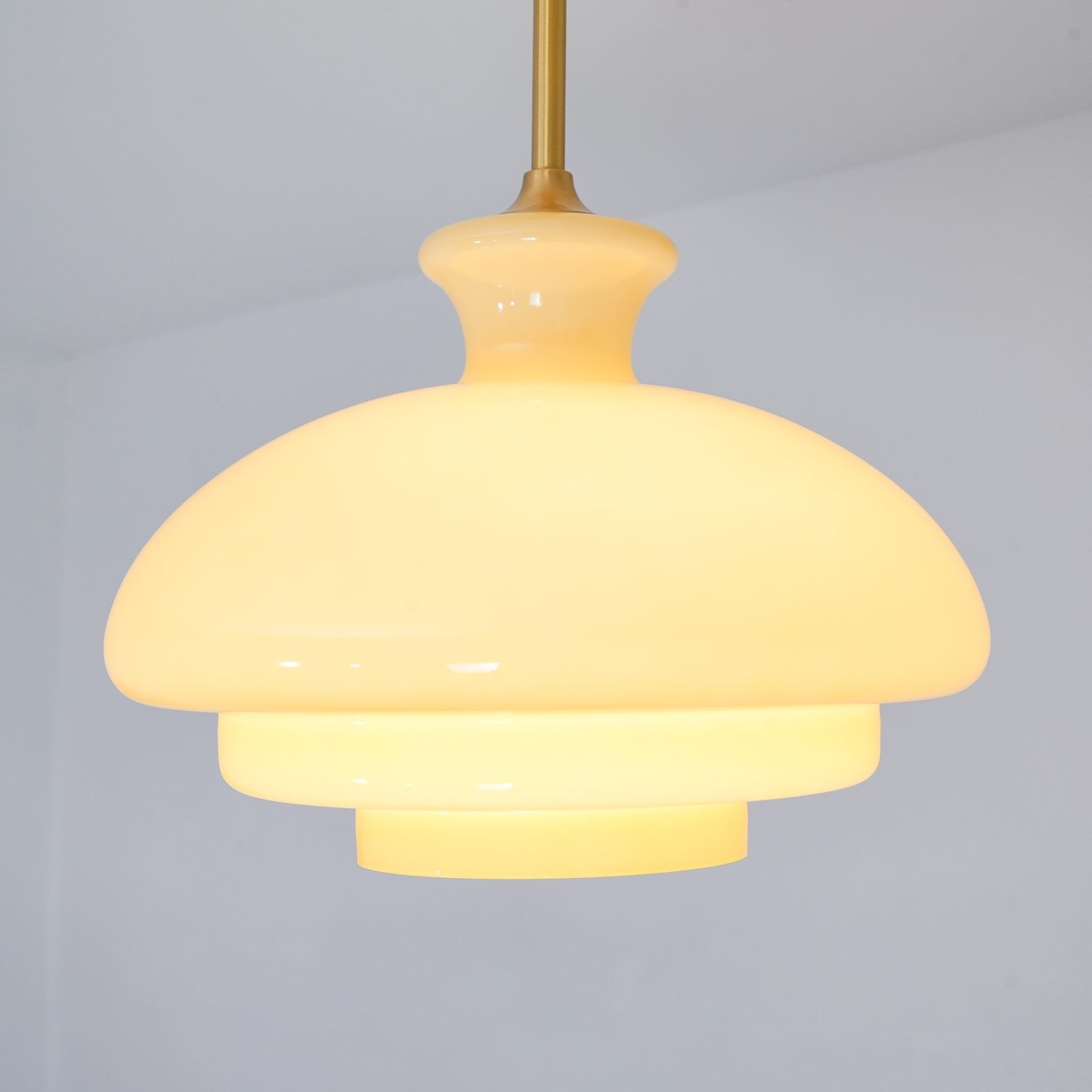 Ronde gele stijlvolle eenvoudige glazen hanglamp HL638