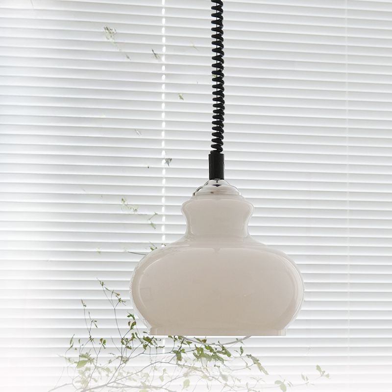 Lunea Nordic verstelbare retro hanglamp van crèmekleurig glas HL3508
