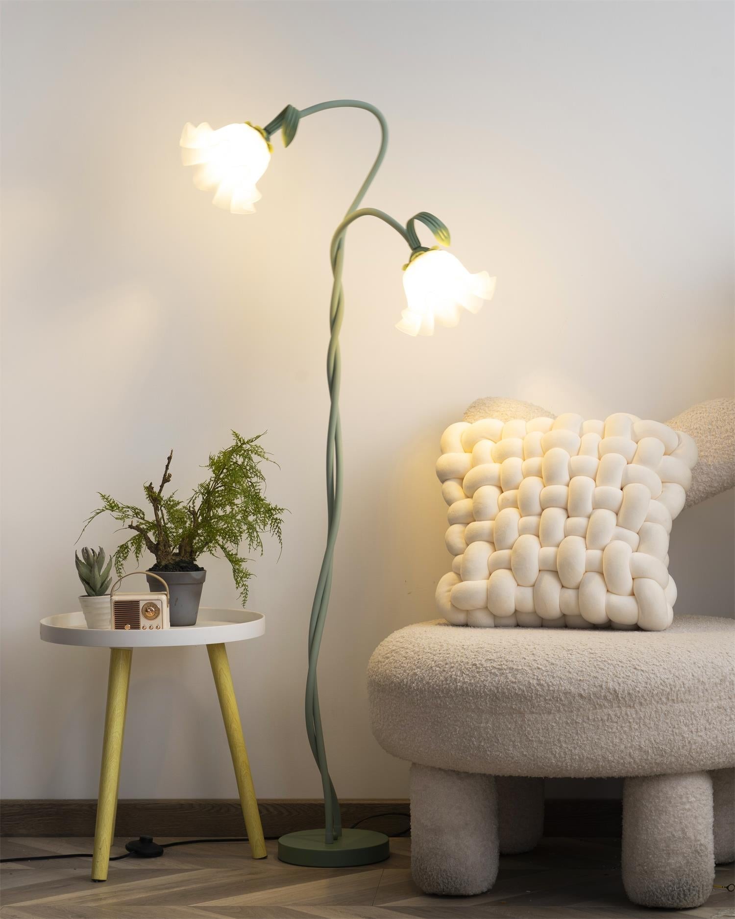 Creatieve multi-kops wikkelbloemvormige vloerlamp HL403