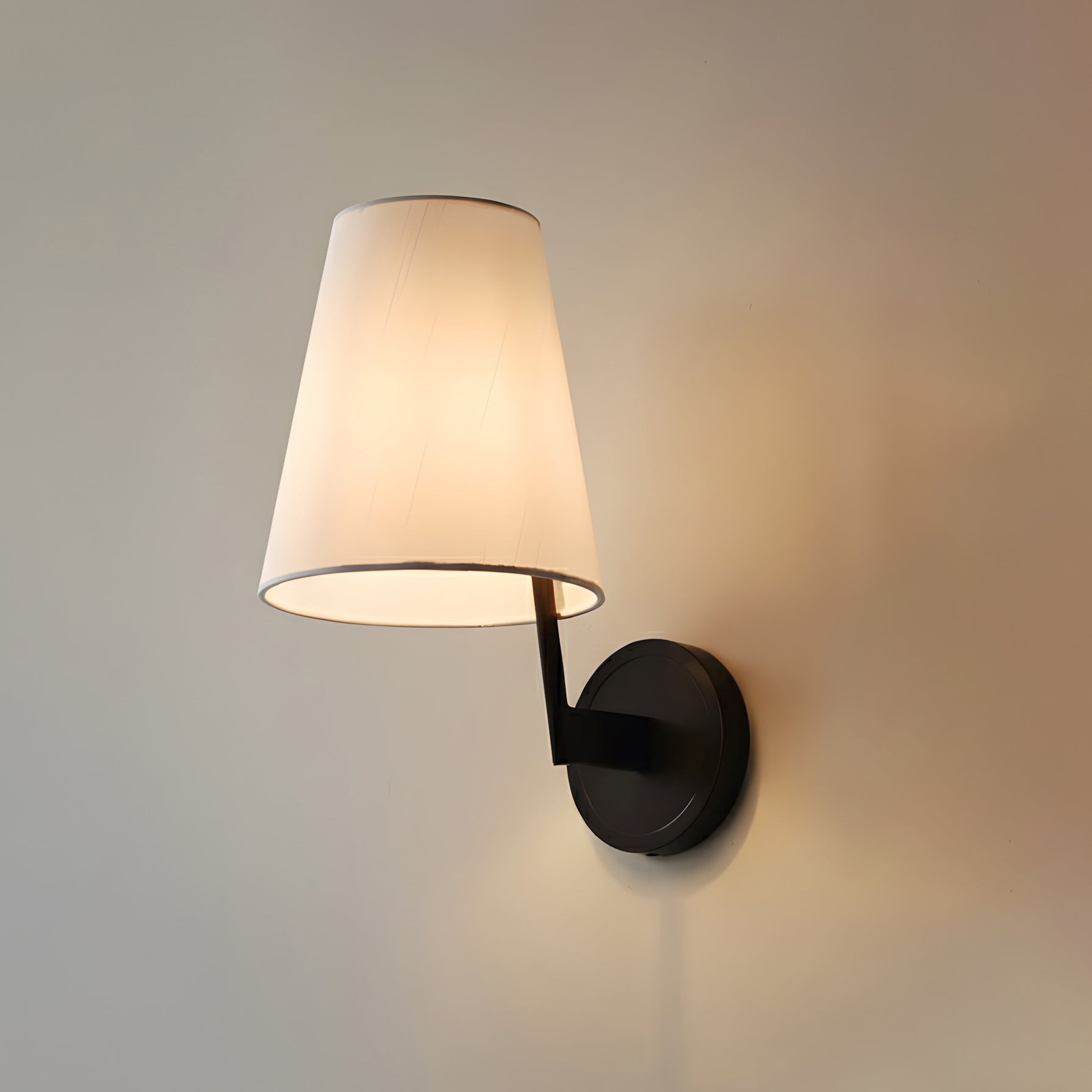 Ethereal wandlamp HL2872