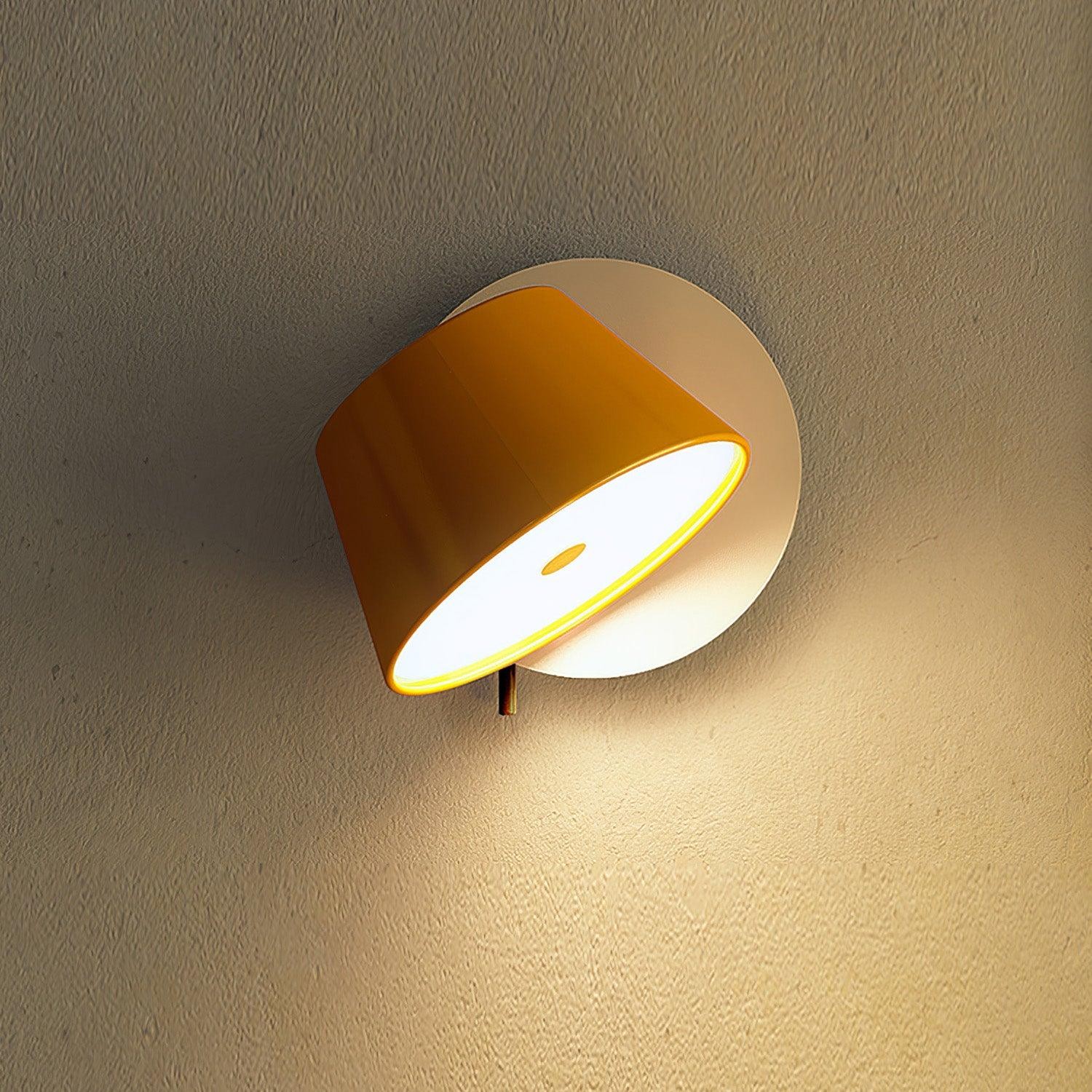 Eenvoudige leeslamp voor aan het bed in de slaapkamer HL478