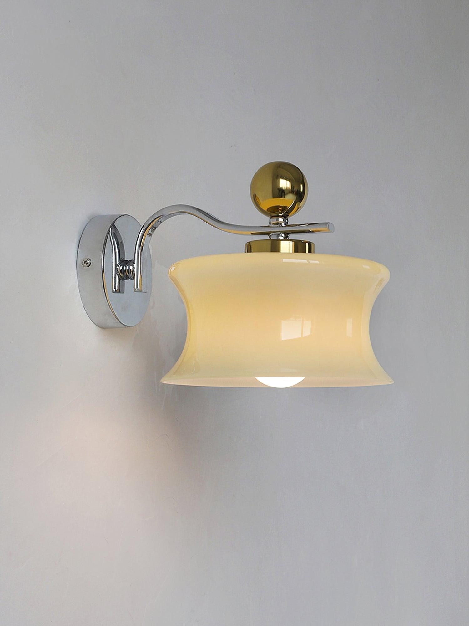 Adorn wandlamp HL2930