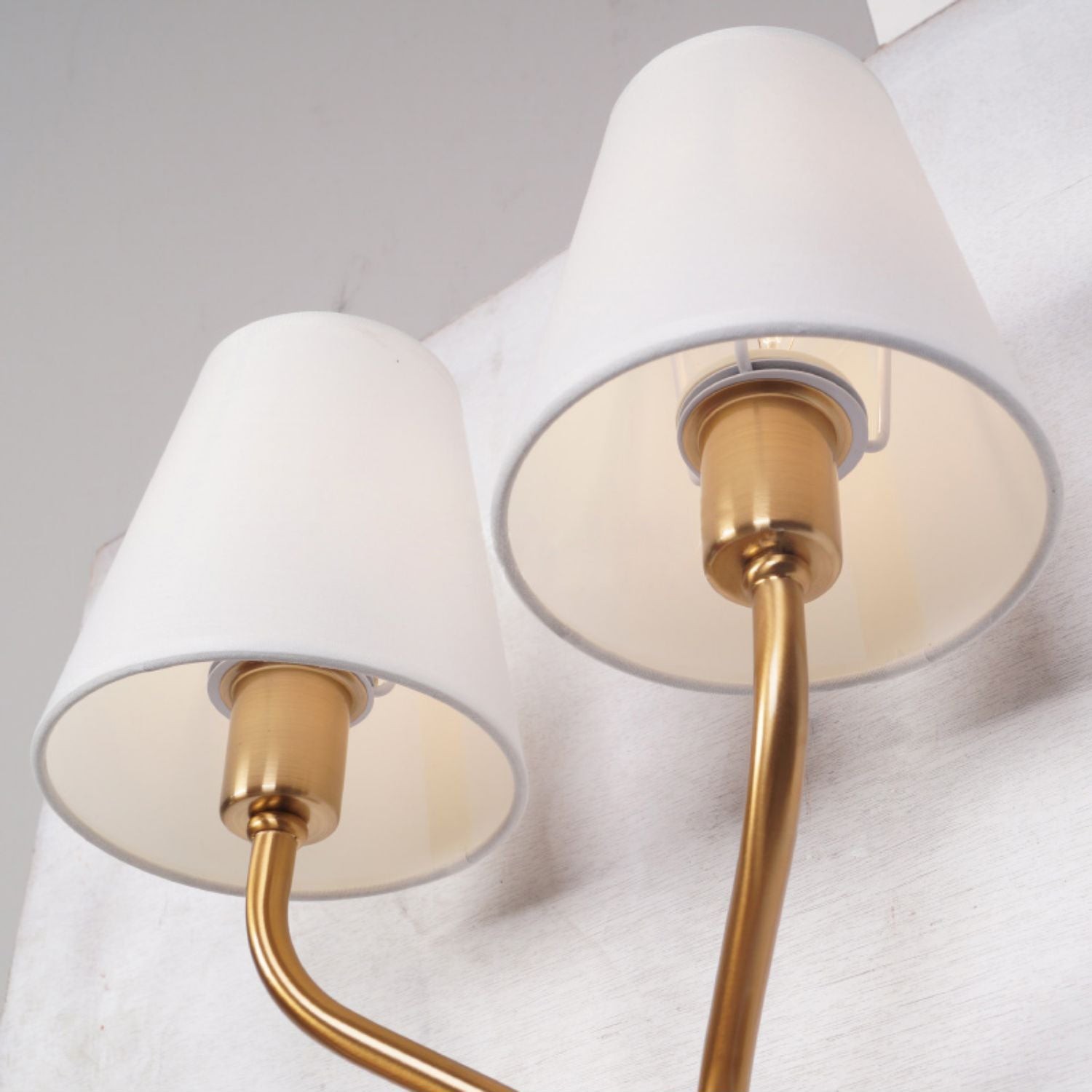 Safavieh Ezra wandlamp HL3041