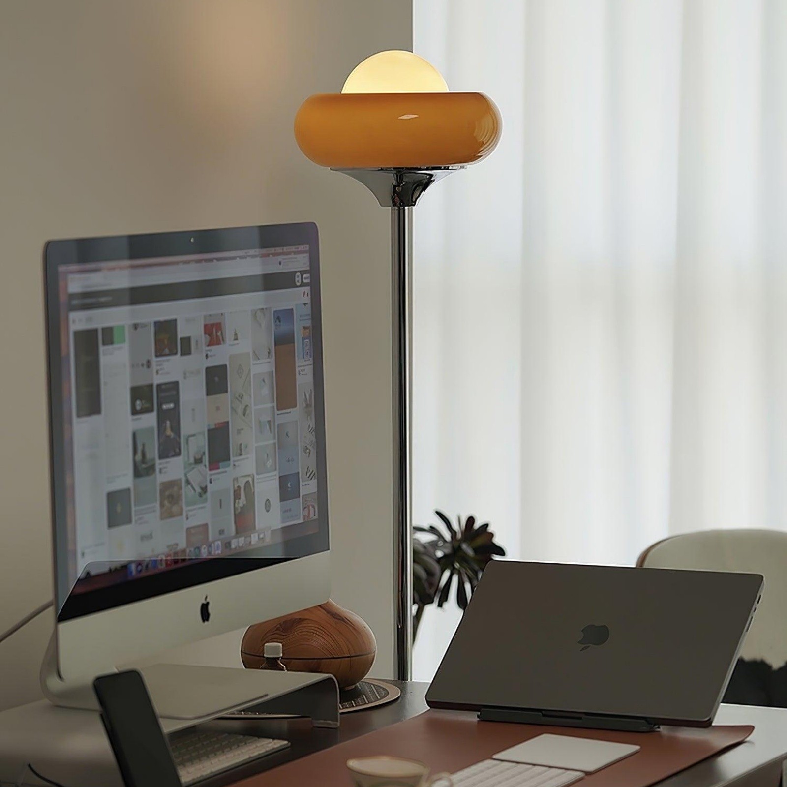 Bauhaus Eiertaart Vloerlamp HL273