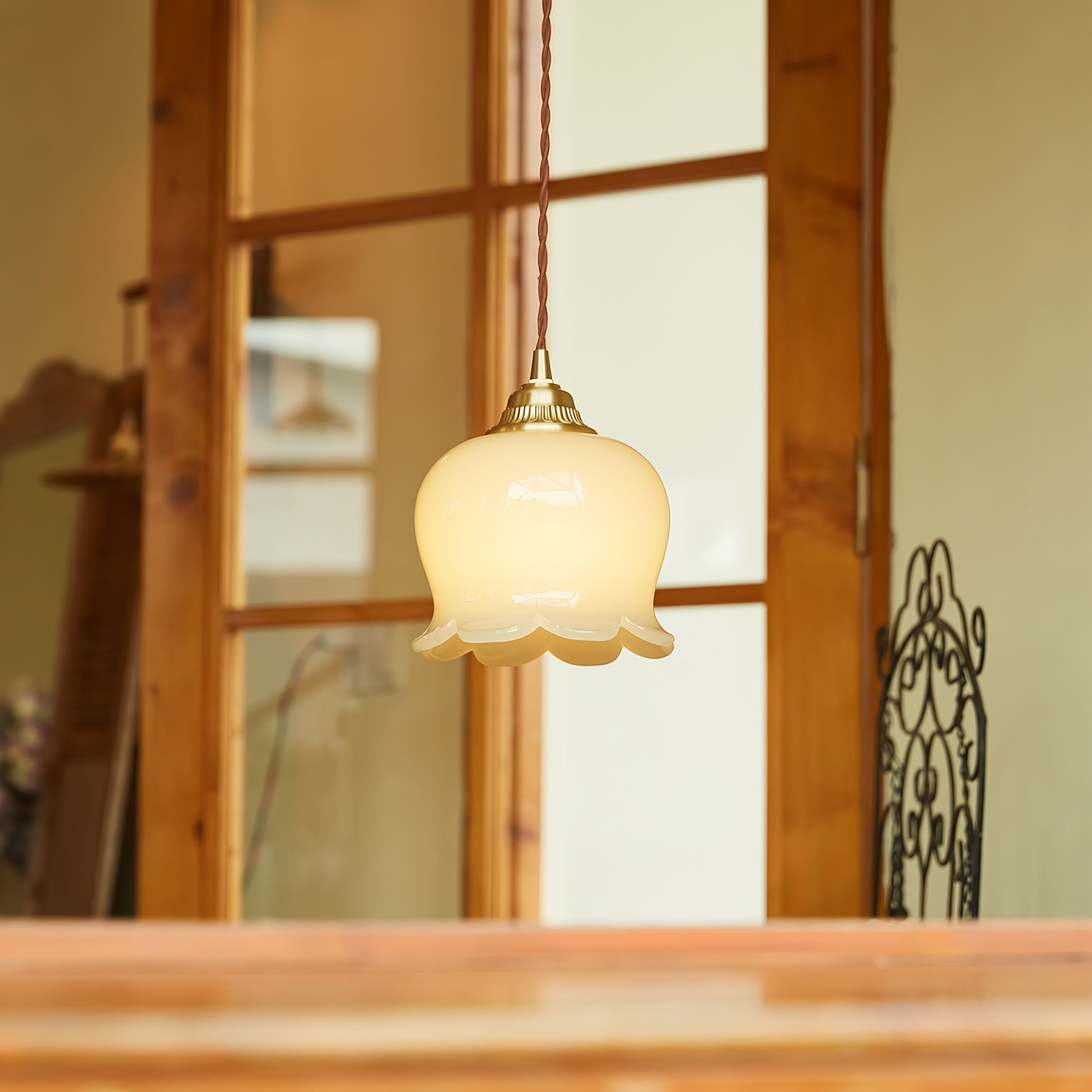 Retro Crème Lily Flower Hanglamp HL302