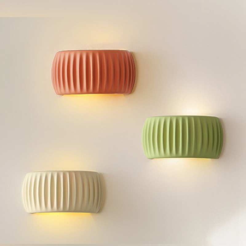 Moderne art deco hars geribbelde wandkandelaar HL225