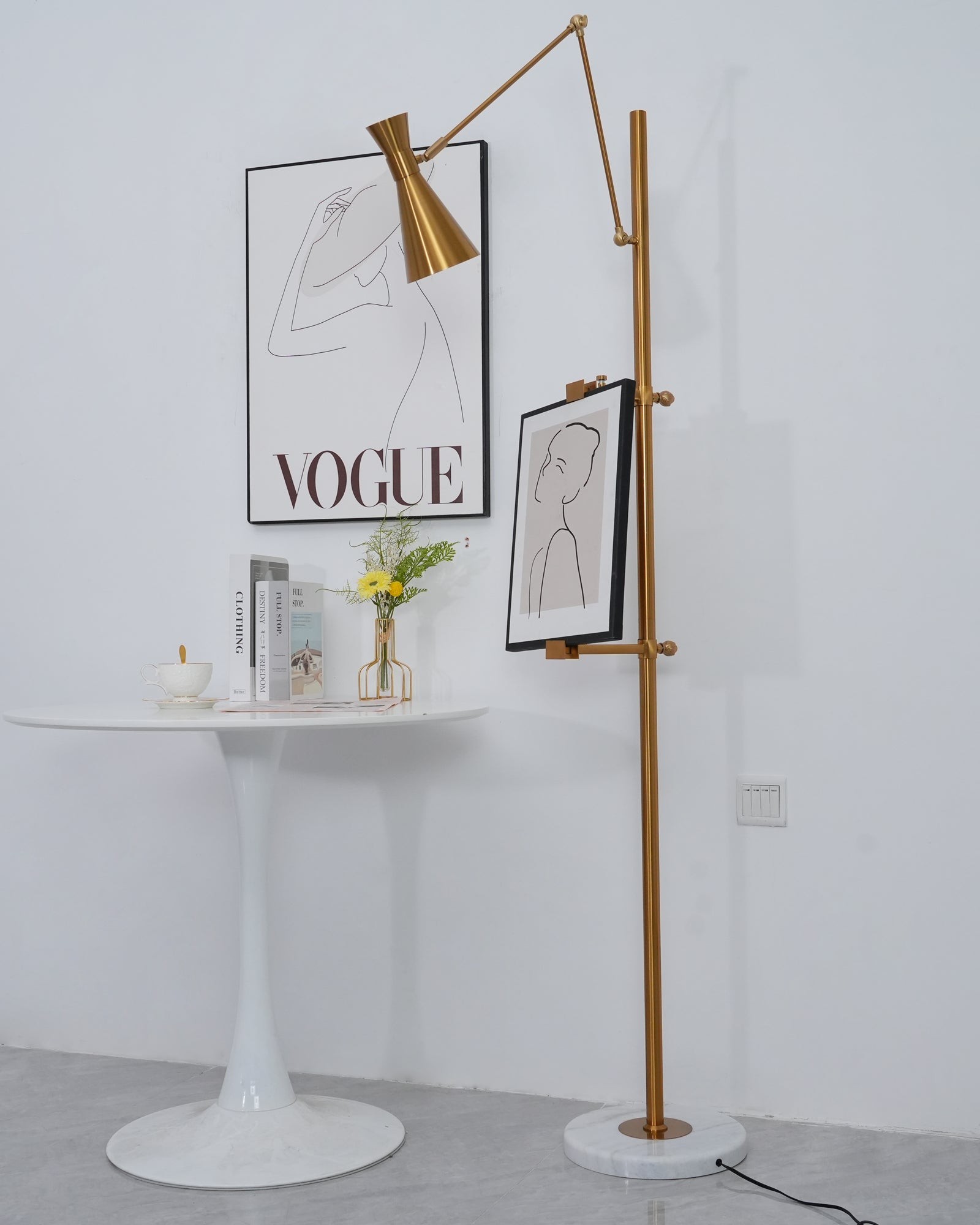 Met frameondersteuning staande lamp HL1201