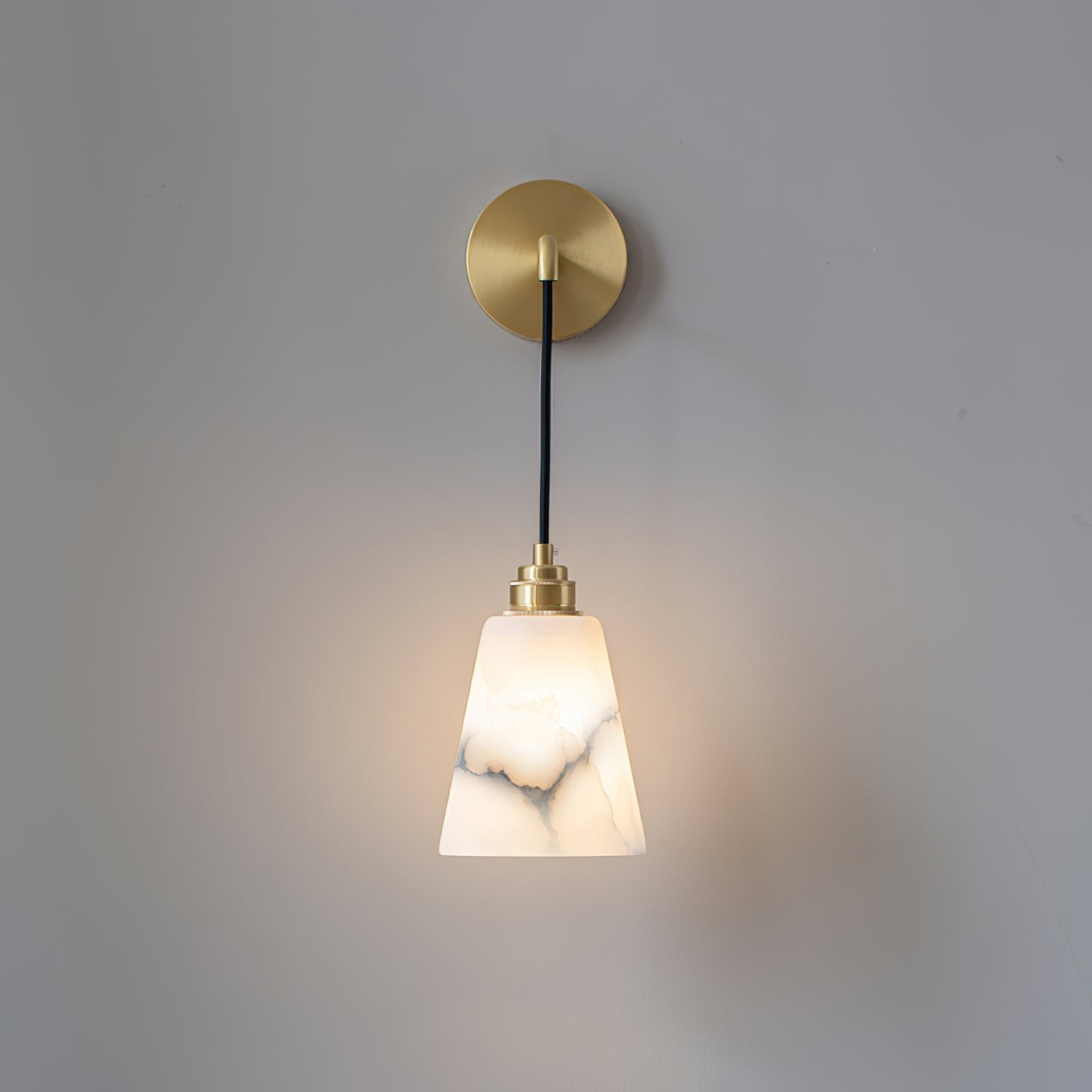 Druppelvormige alabaster wandlamp HL2956