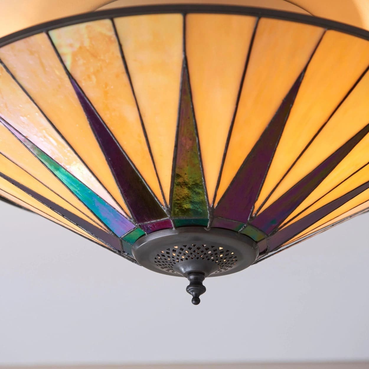 TF Dark Star Tiffany plafondlamp - glas-in-lood sterontwerp voor eetkamer of hal HL2232