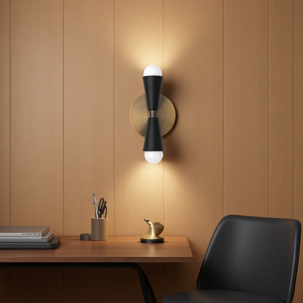 Rustieke messing wandlamp - kegelvormige striklamp voor boerderij HL1093