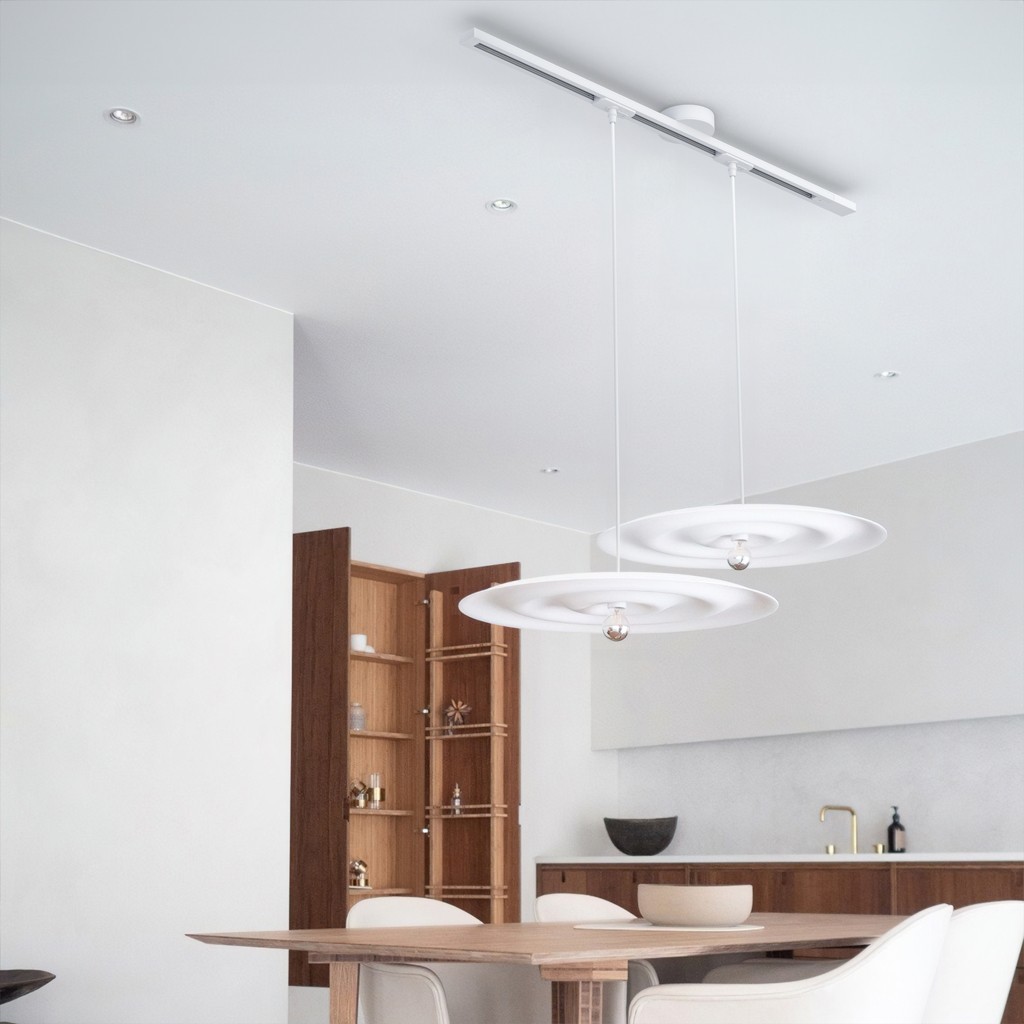 Zwenkarm enkel ophangsysteem voor een hanglamp HL202