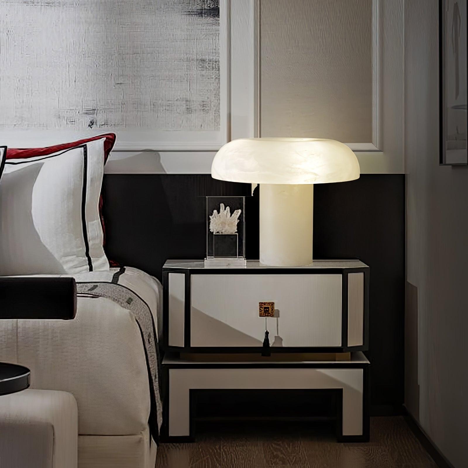 Creatieve minimalistische luxe albasten tafellamp voor slaapkamer HL677