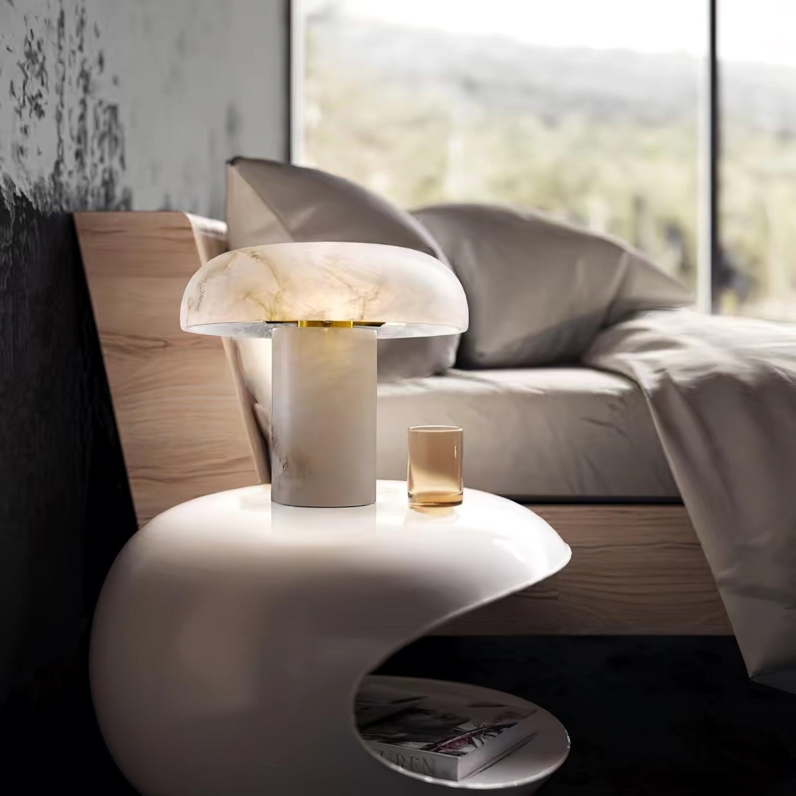 Creatieve minimalistische luxe albasten tafellamp voor slaapkamer HL677