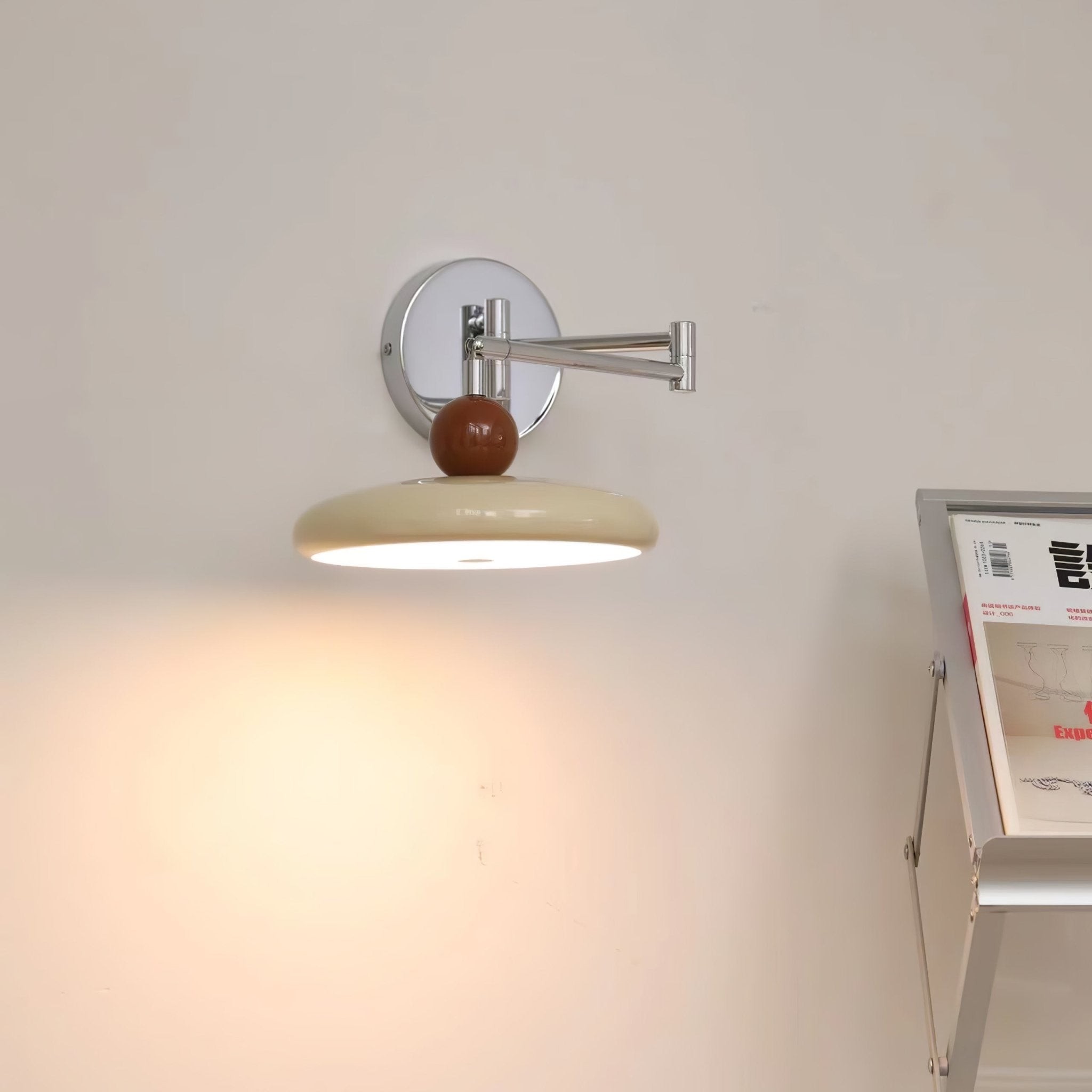 Creatieve crèmekleurige stijl draaibare wandlamp met zwenkarm HL609