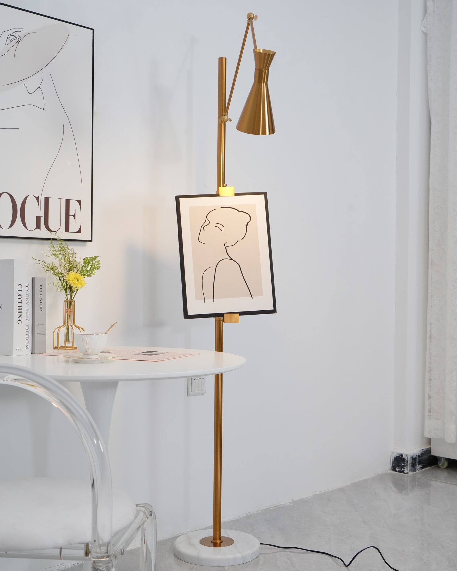 Met frameondersteuning staande lamp HL1201