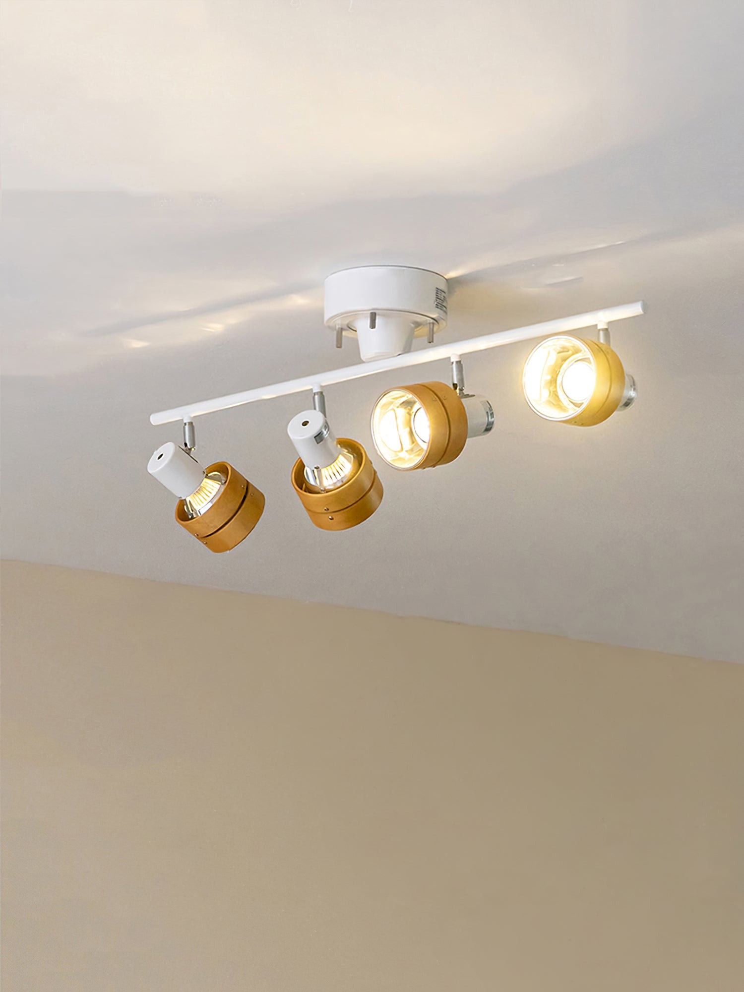 Nordic cilindrische spot met 4 lampen HL2968