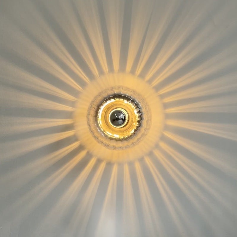 Clara Rays Moderne Plafondlamp van Messing en Glas HL3504