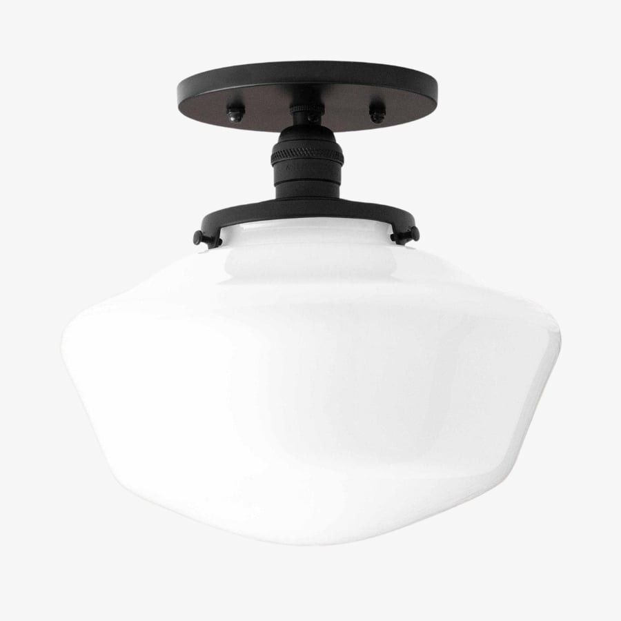Geotower glazen plafondlamp van messing - opaal glazen schoolhuiskap - moderne elegantie HL1732