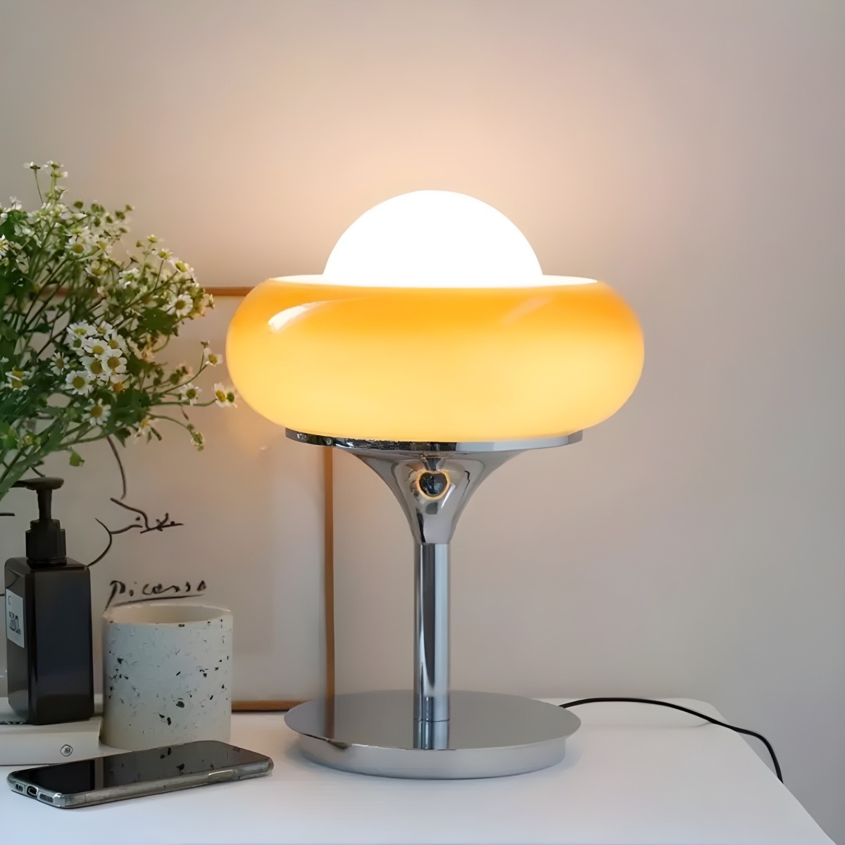Bauhaus Eiertaart Tafellamp HL272