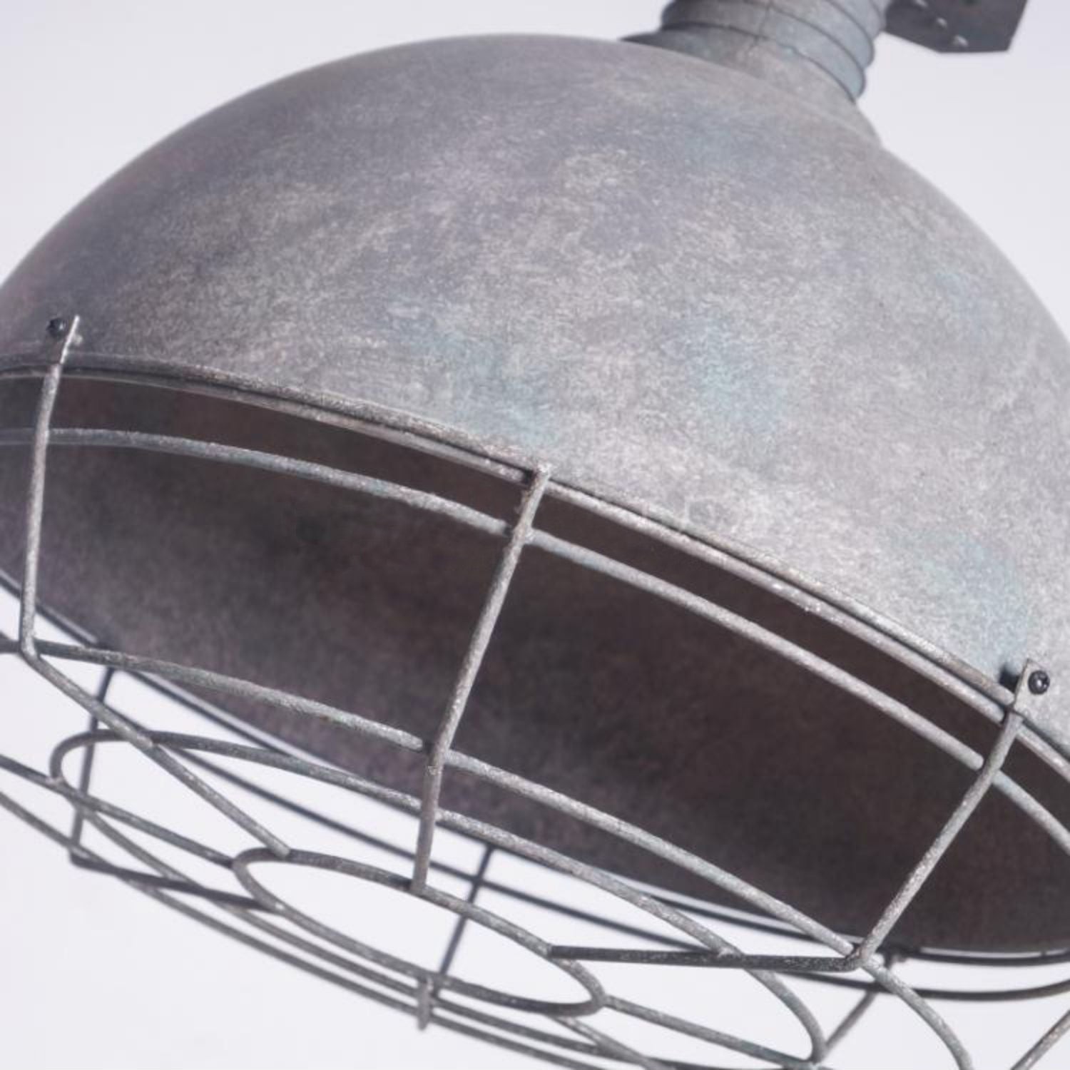 Hanglamp met metalen omhulsel in industriële stijl HL3022