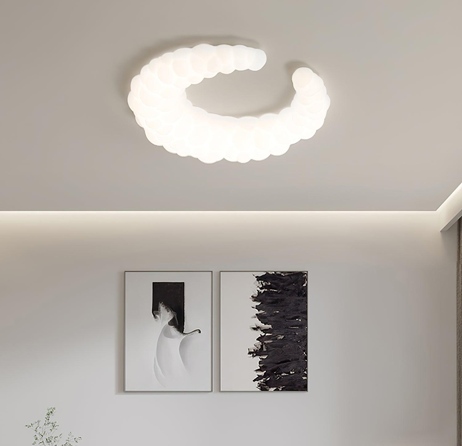 Crèmekleurige maanplafondlamp HL364