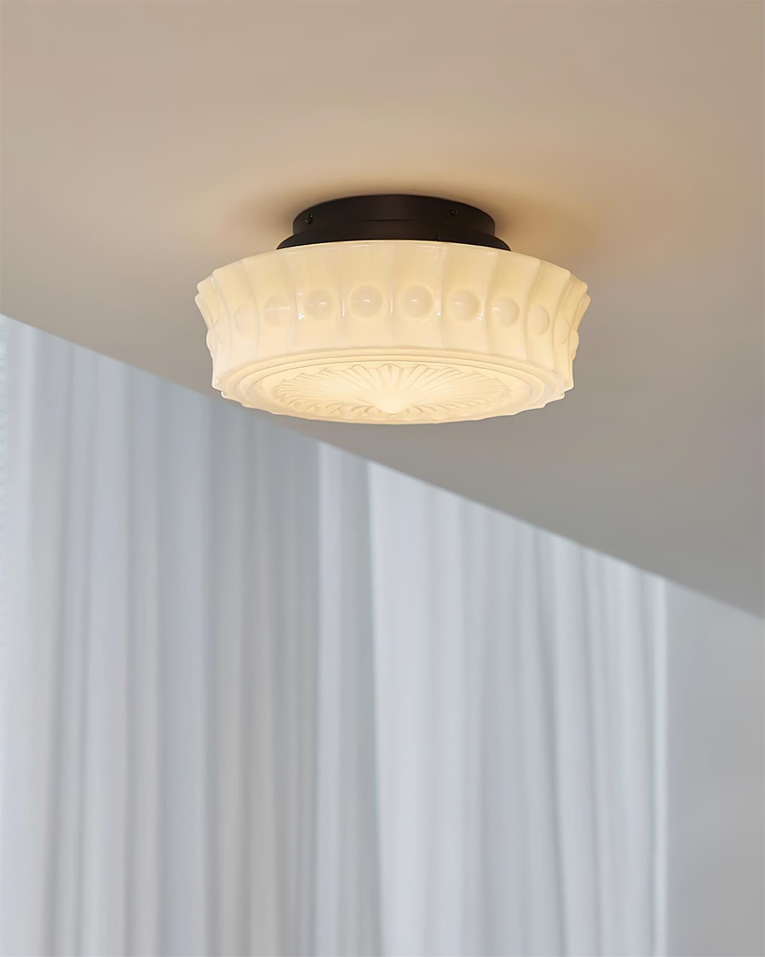 Franse vintage glazen plafondlamp in crèmestijl HL555