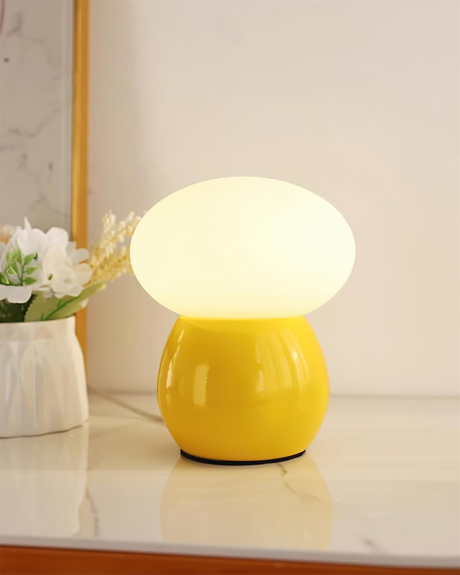 Moderne crèmekleurige paddestoel tafellamp HL904